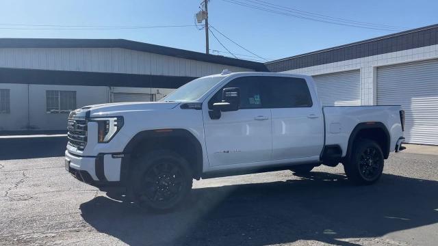 2025 GMC Sierra 2500 HD Vehicle Photo in TURLOCK, CA 95380-4918