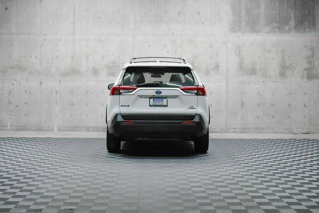 2019 Toyota RAV4 Vehicle Photo in EVERETT, WA 98203-5662