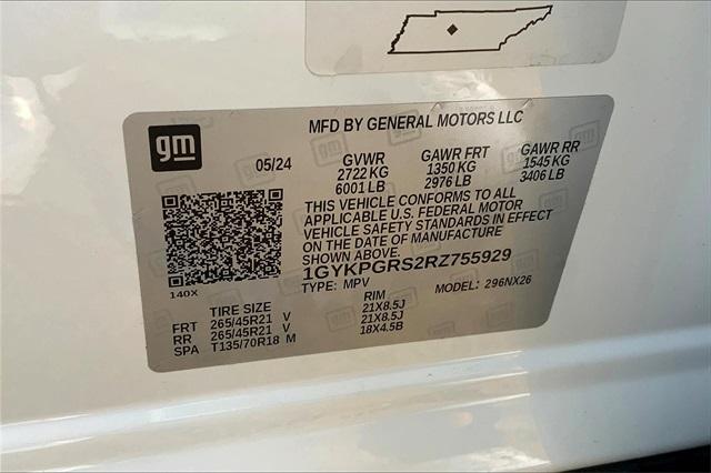 2024 Cadillac XT6 Vehicle Photo in KANSAS CITY, MO 64114-4545