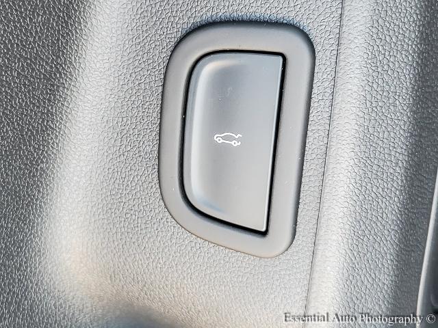 2024 Chevrolet Traverse Vehicle Photo in AURORA, IL 60503-9326