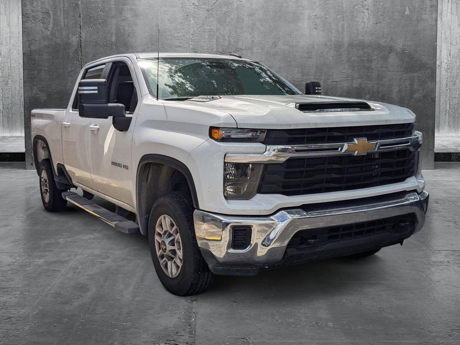 2024 Chevrolet Silverado 2500 HD Vehicle Photo in MIAMI, FL 33134-2699