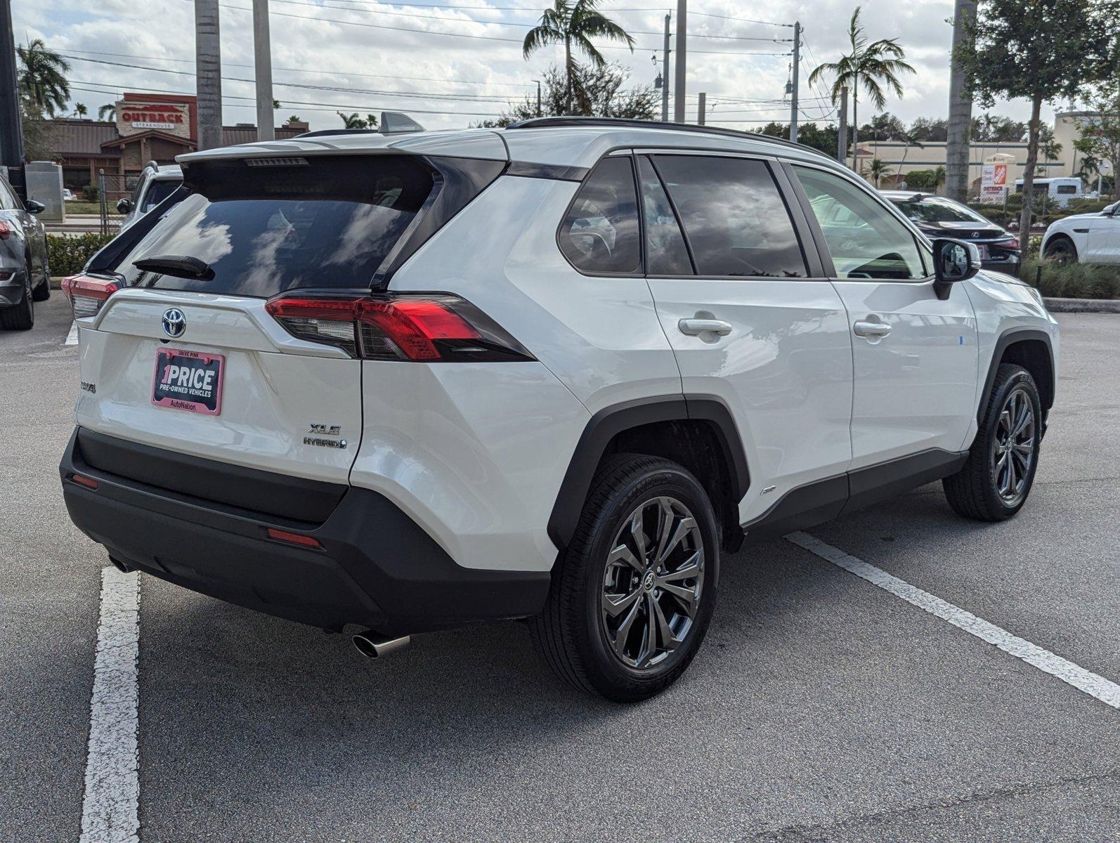 2022 Toyota RAV4 Vehicle Photo in Delray Beach, FL 33444