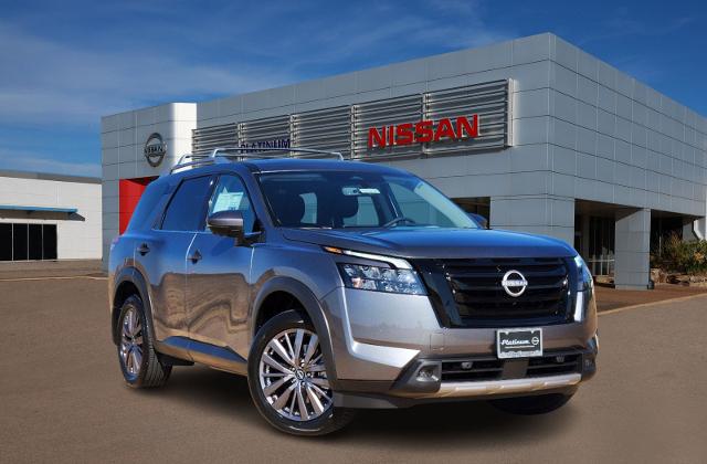 2025 Nissan Pathfinder Vehicle Photo in Denison, TX 75020