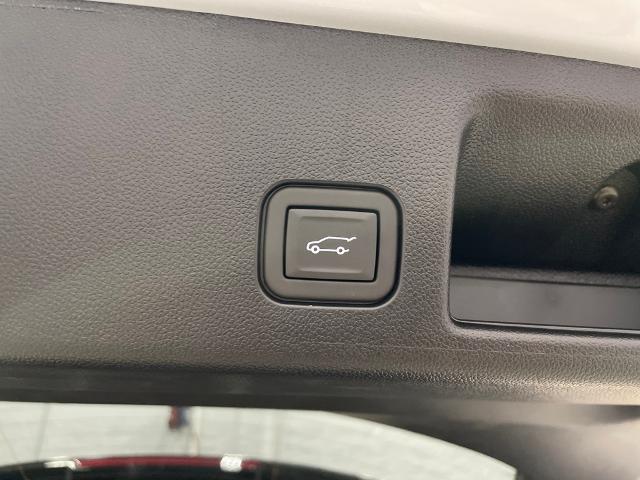 2024 Chevrolet Equinox EV Vehicle Photo in ROGERS, MN 55374-9422