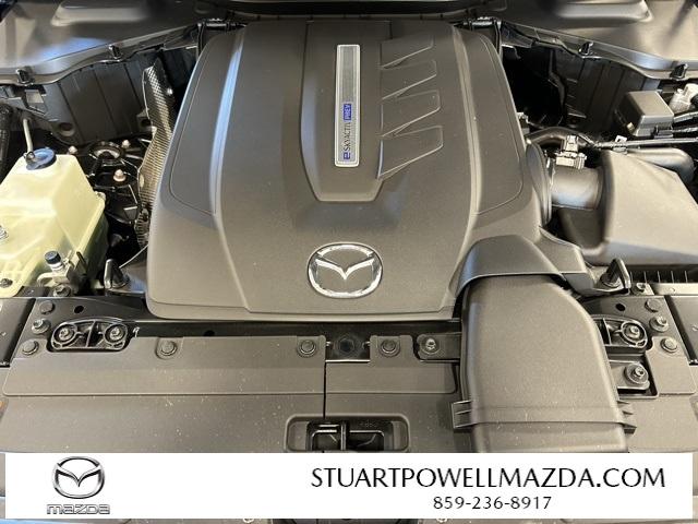 2025 Mazda CX-70 PHEV Vehicle Photo in Danville, KY 40422