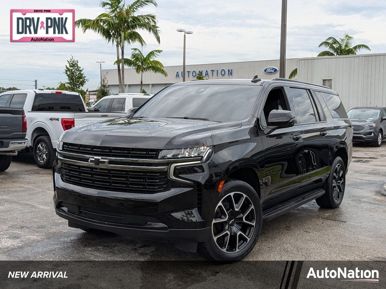 2022 Chevrolet Suburban Vehicle Photo in Miami, FL 33015