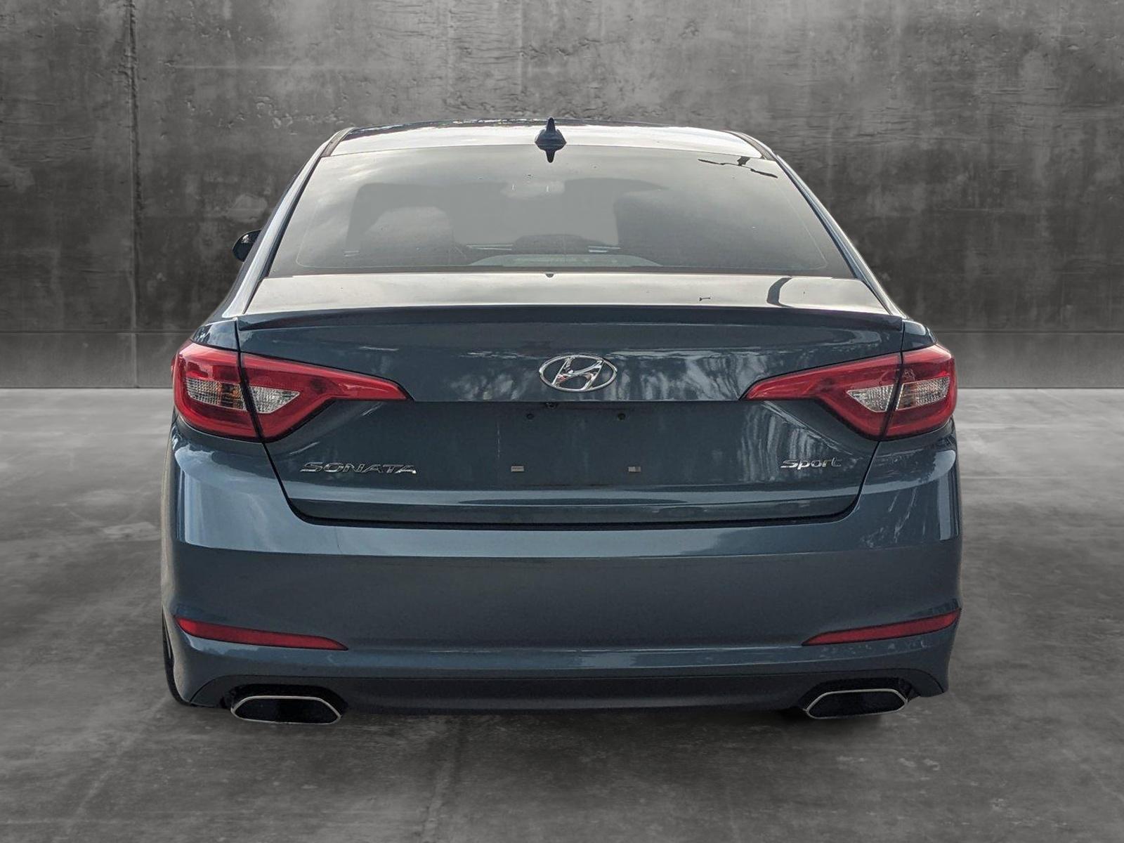 2017 Hyundai Sonata Vehicle Photo in GREENACRES, FL 33463-3207