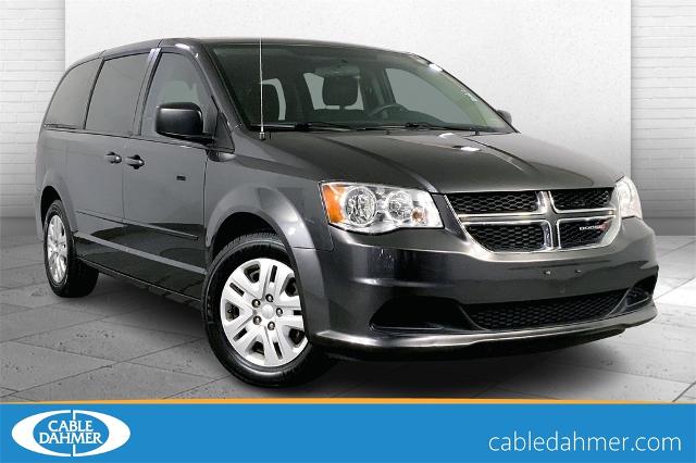 2017 Dodge Grand Caravan Vehicle Photo in Lees Summit, MO 64086