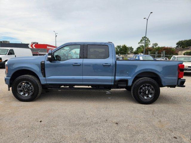 2023 Ford Super Duty F-250 SRW Vehicle Photo in SUGAR LAND, TX 77478-0000