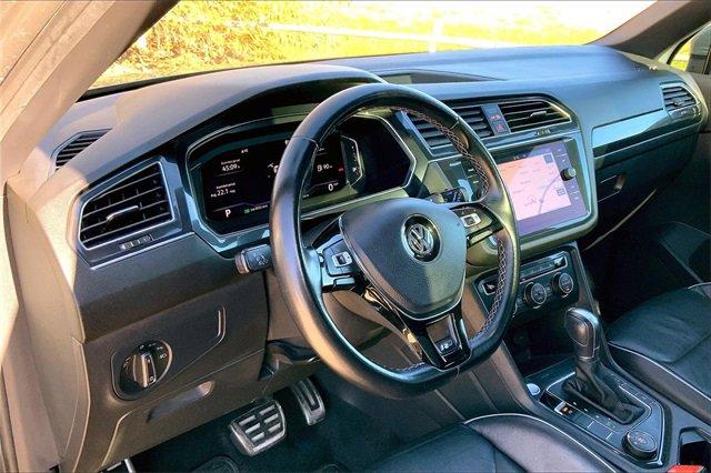 2019 Volkswagen Tiguan Vehicle Photo in KANSAS CITY, MO 64114-4502