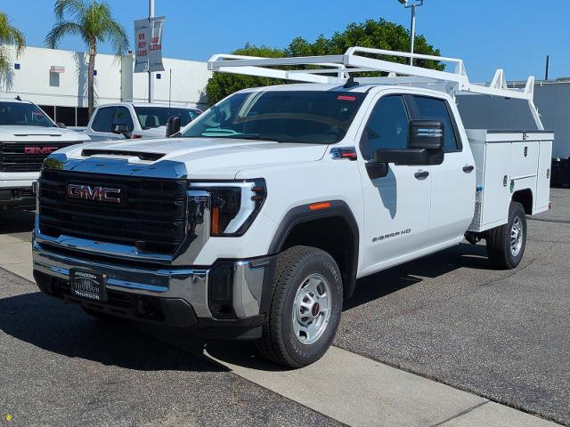 2024 GMC Sierra 2500 HD Vehicle Photo in PASADENA, CA 91107-3803