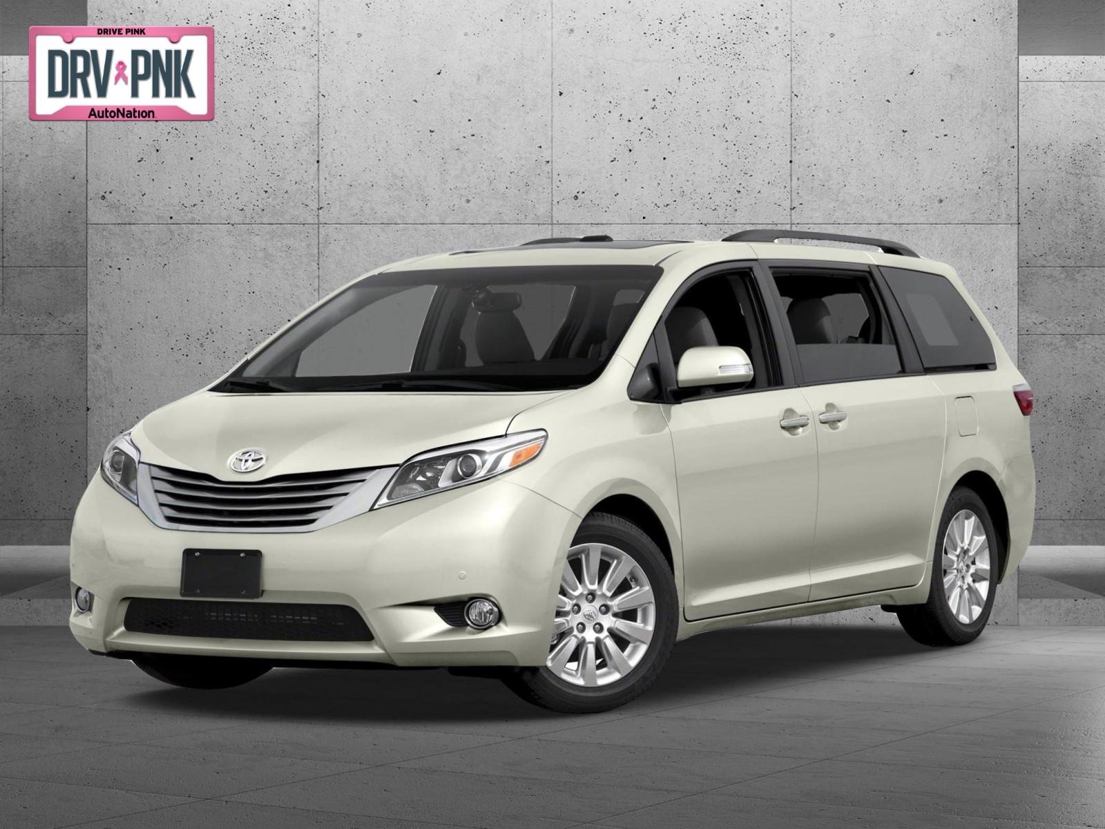 2017 Toyota Sienna Vehicle Photo in Davie, FL 33331