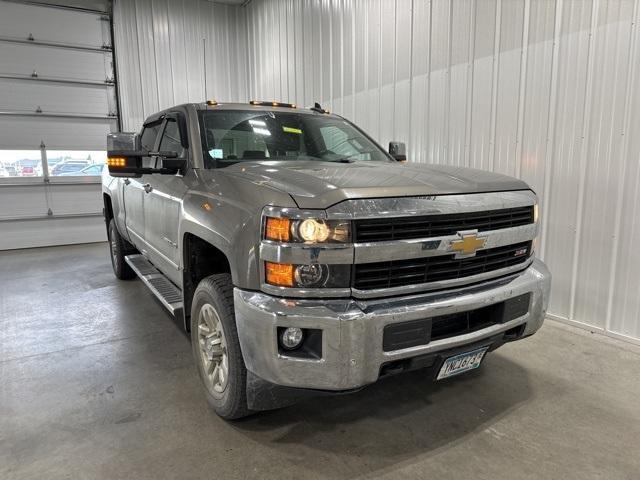 2017 Chevrolet Silverado 3500HD Vehicle Photo in GLENWOOD, MN 56334-1123