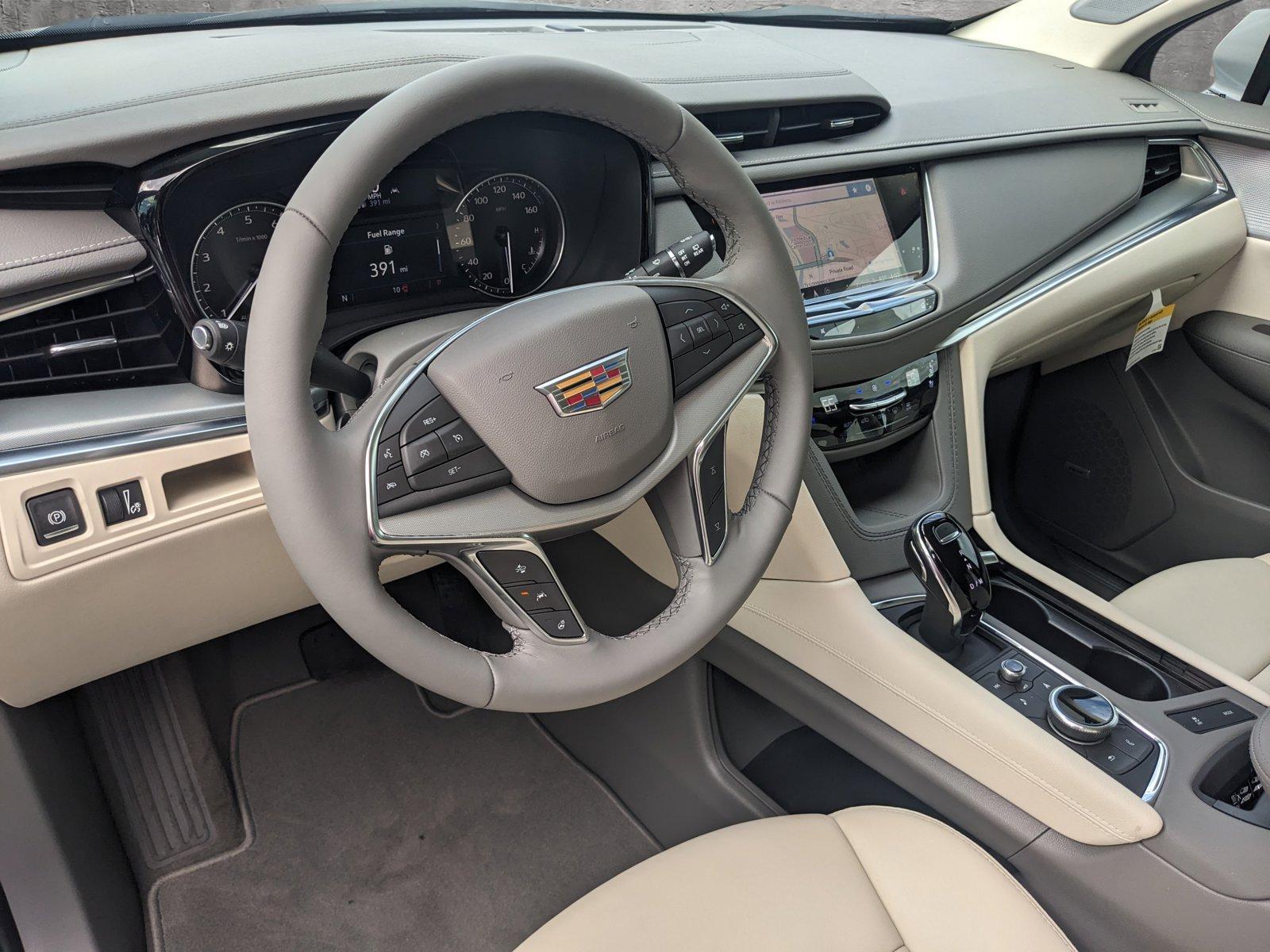 2024 Cadillac XT5 Vehicle Photo in WEST PALM BEACH, FL 33407-3296