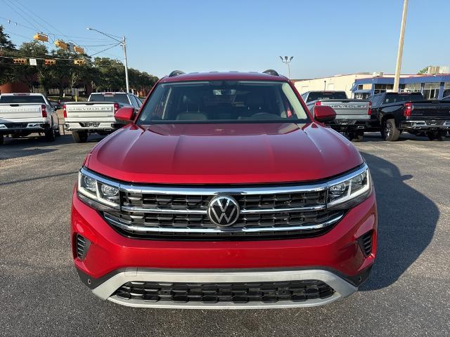 Used 2022 Volkswagen Atlas SE w/Tech with VIN 1V2WP2CA3NC528383 for sale in Houston, TX