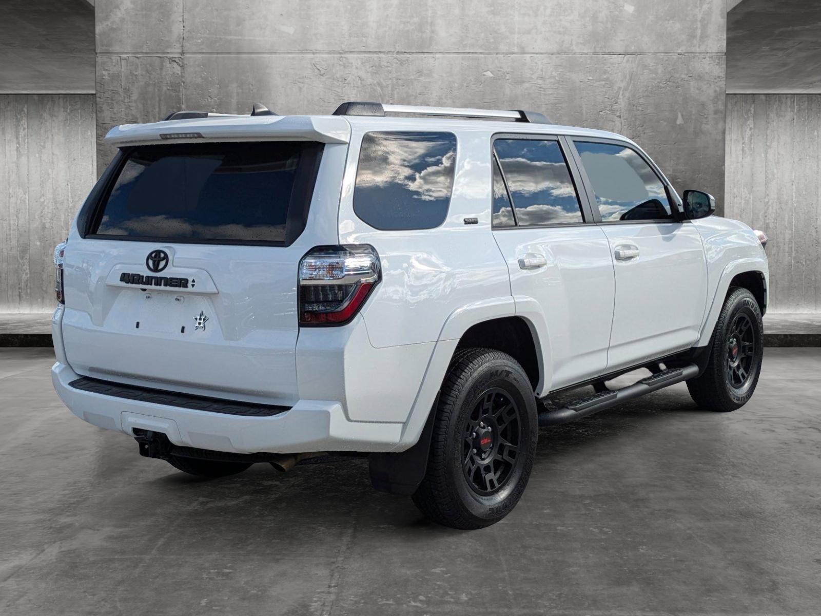 2024 Toyota 4Runner Vehicle Photo in Corpus Christi, TX 78415