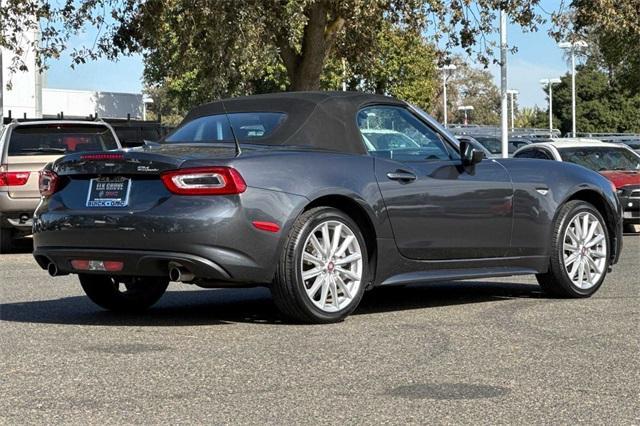 2018 FIAT 124 Spider Vehicle Photo in ELK GROVE, CA 95757-8703