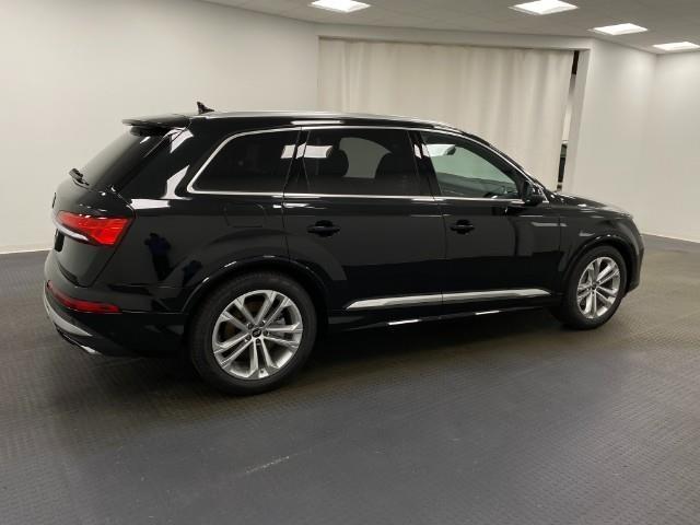 2025 Audi Q7 Vehicle Photo in Appleton, WI 54913