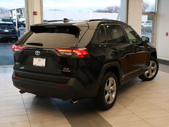 2021 Toyota RAV4 Vehicle Photo in LIBERTYVILLE, IL 60048-3287