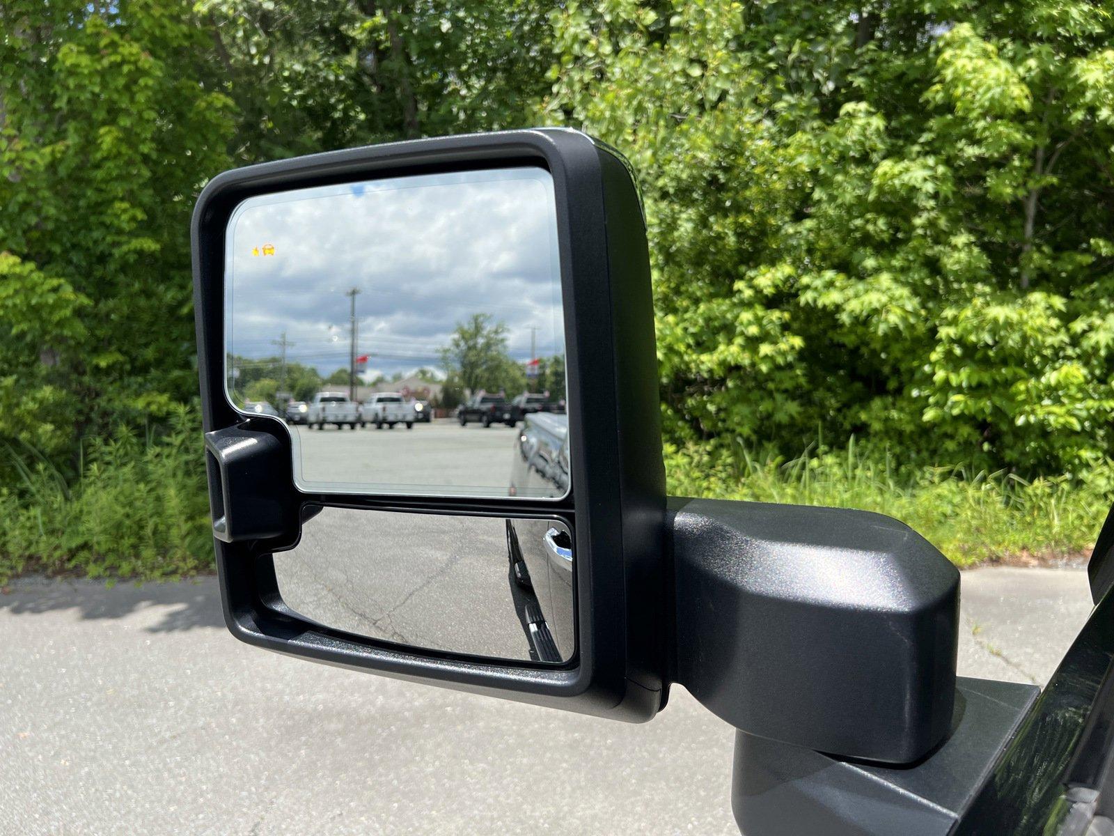 2024 GMC Sierra 2500 HD Vehicle Photo in MONROE, NC 28110-8431