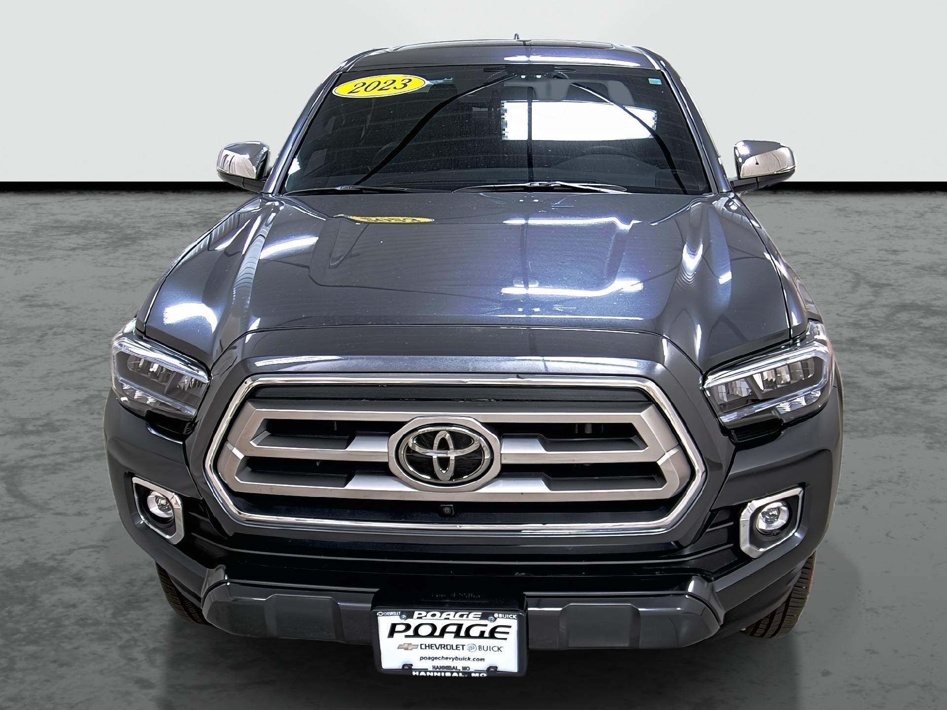 2023 Toyota Tacoma 4WD Vehicle Photo in HANNIBAL, MO 63401-5401