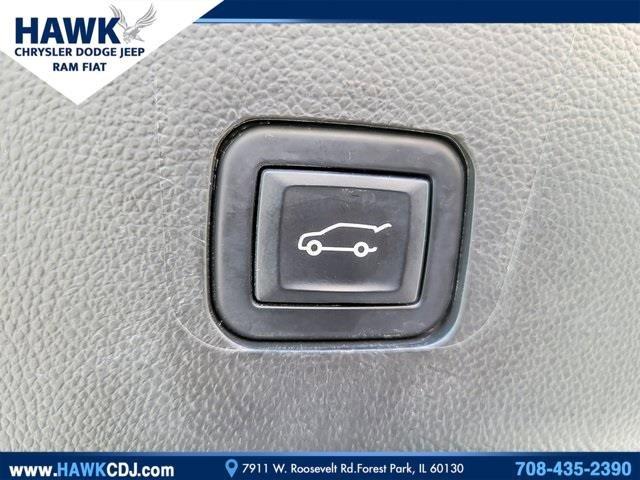 2022 Chevrolet Traverse Vehicle Photo in Saint Charles, IL 60174