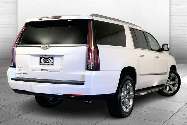 2016 Cadillac Escalade ESV Vehicle Photo in Kansas City, MO 64114