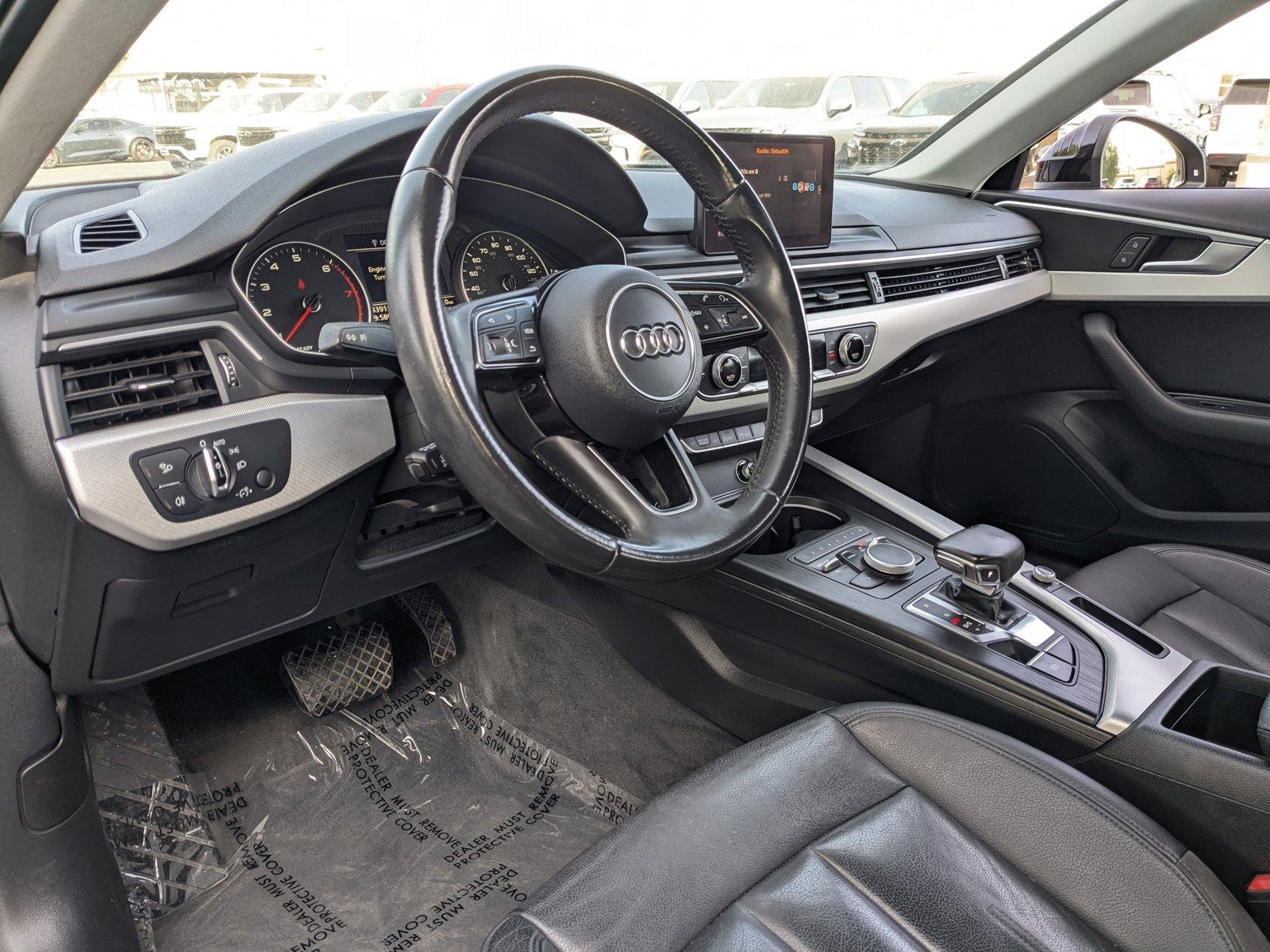 2017 Audi A4 Vehicle Photo in VALENCIA, CA 91355-1705