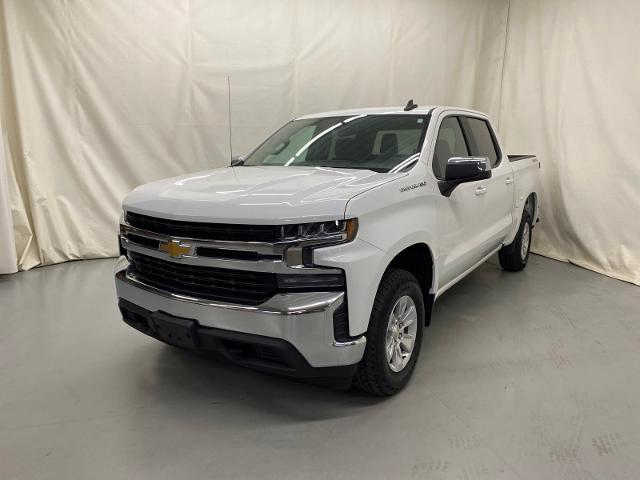 Used 2021 Chevrolet Silverado 1500 LT with VIN 1GCUYDED9MZ238685 for sale in Fremont, MI