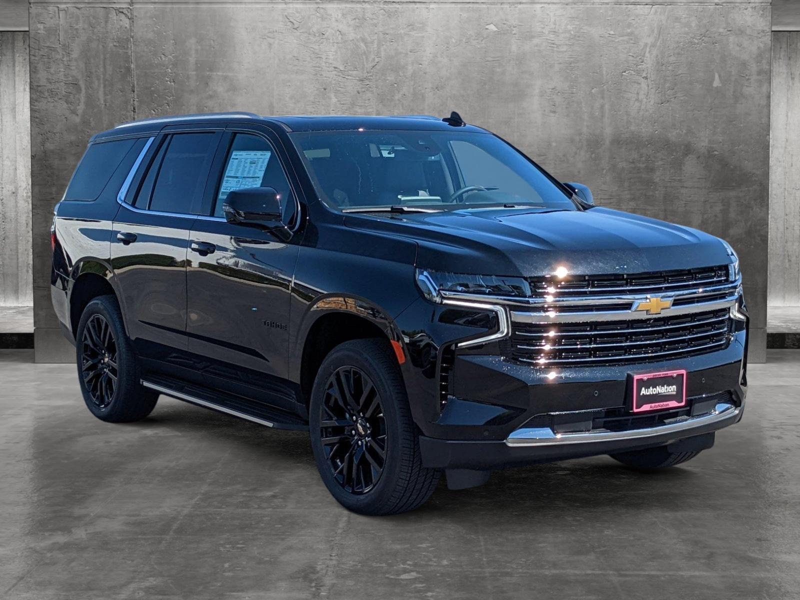 2024 Chevrolet Tahoe Vehicle Photo in VALENCIA, CA 91355-1705