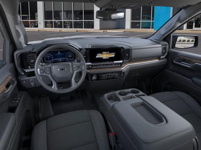 2024 Chevrolet Silverado 1500 Vehicle Photo in MOON TOWNSHIP, PA 15108-2571