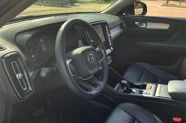 2022 Volvo XC40 Vehicle Photo in Houston, TX 77007