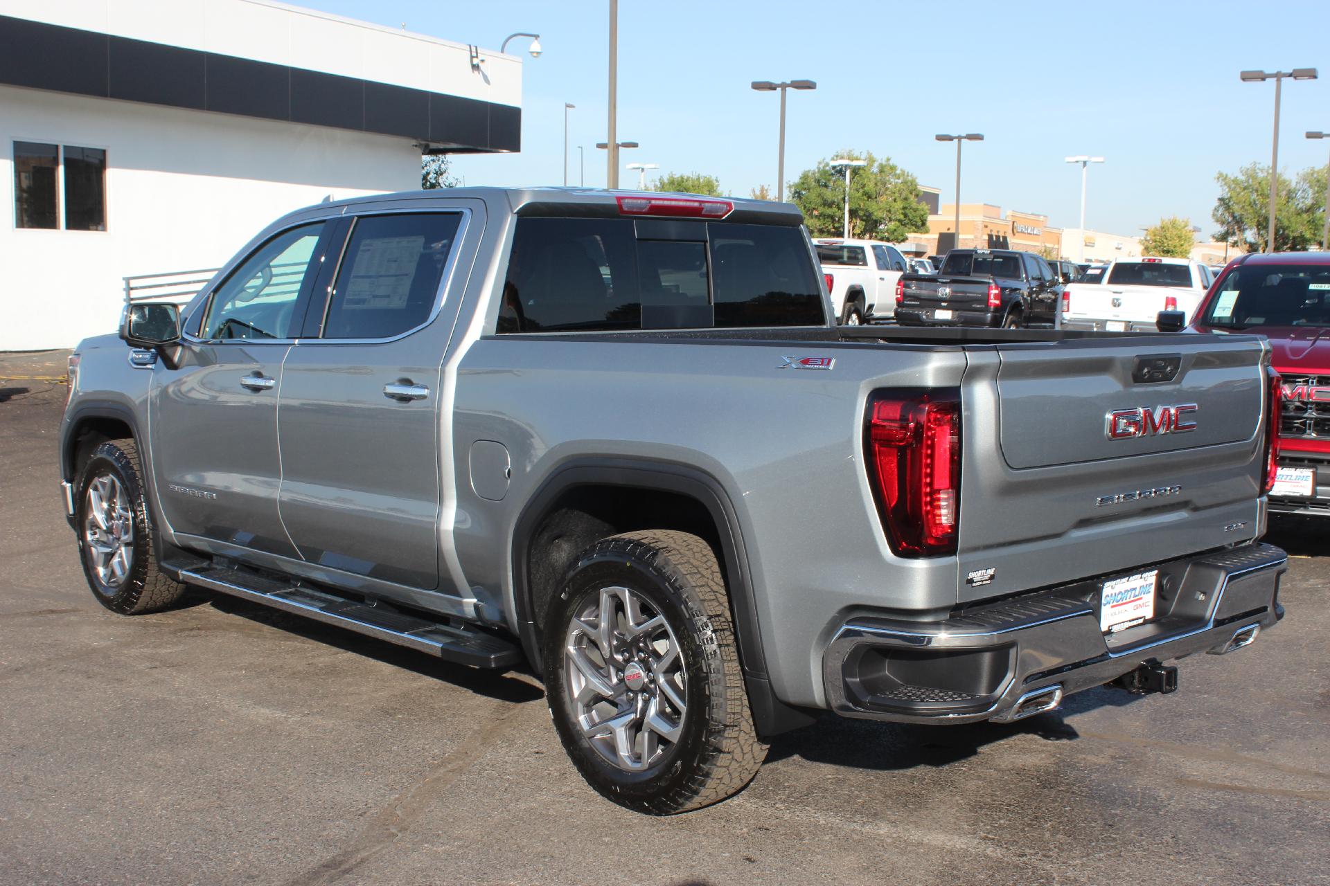 2025 GMC Sierra 1500 Vehicle Photo in AURORA, CO 80012-4011