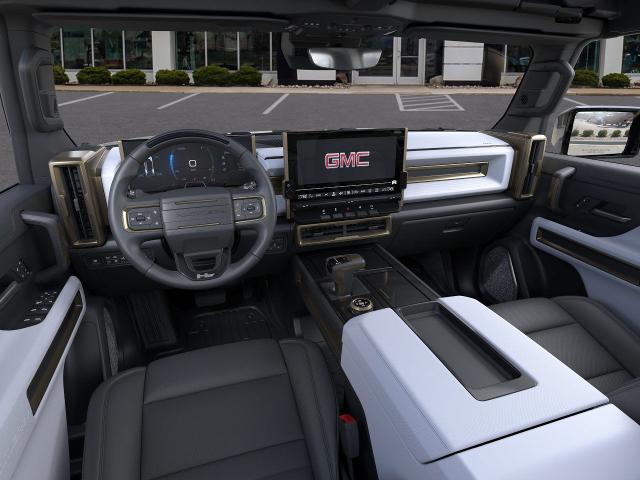 2025 GMC HUMMER EV Pickup Vehicle Photo in WILLIAMSVILLE, NY 14221-2883