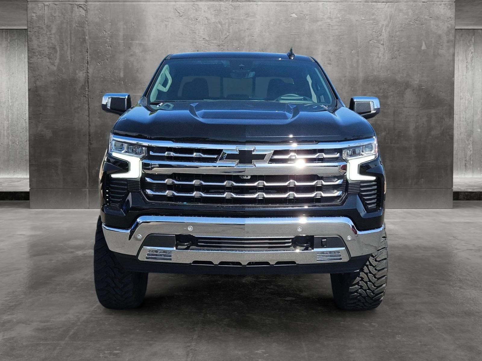 2024 Chevrolet Silverado 1500 Vehicle Photo in GILBERT, AZ 85297-0446