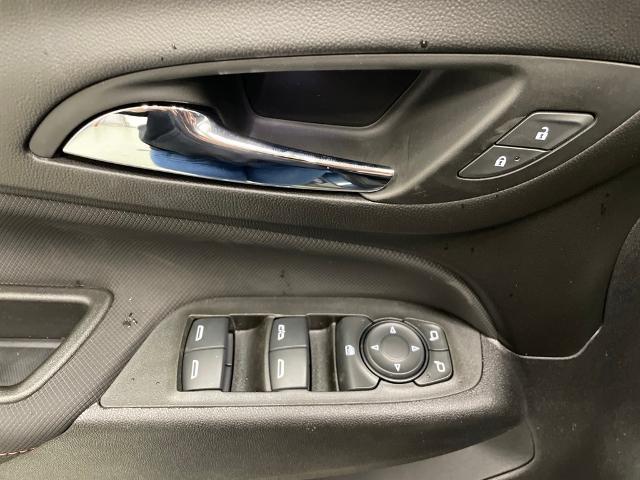 2024 Chevrolet Equinox Vehicle Photo in ROGERS, MN 55374-9422