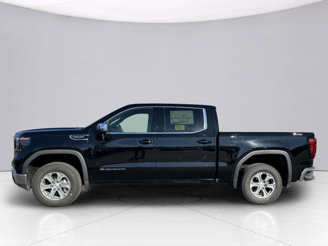 2024 GMC Sierra 1500 Vehicle Photo in LEOMINSTER, MA 01453-2952