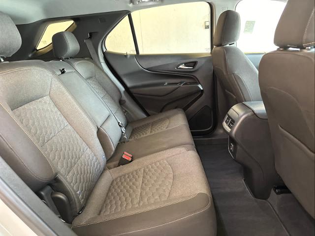 2021 Chevrolet Equinox Vehicle Photo in RED SPRINGS, NC 28377-1640