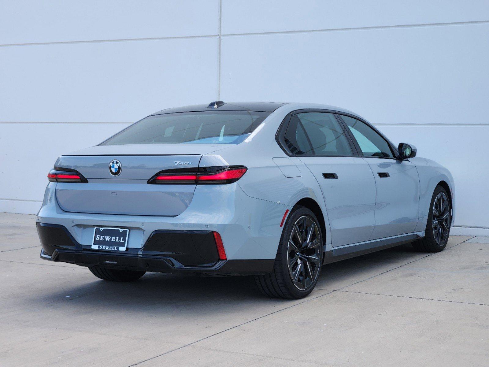 2023 BMW 740i Vehicle Photo in PLANO, TX 75024