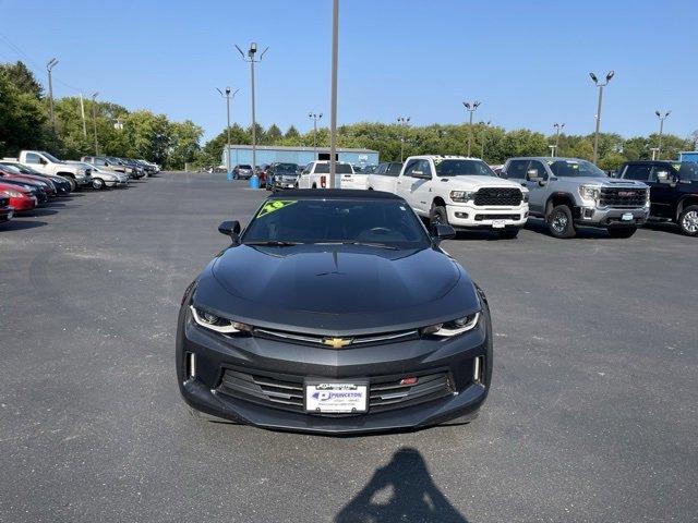 Used 2018 Chevrolet Camaro 2LT with VIN 1G1FD3DS1J0177131 for sale in Princeton, IL