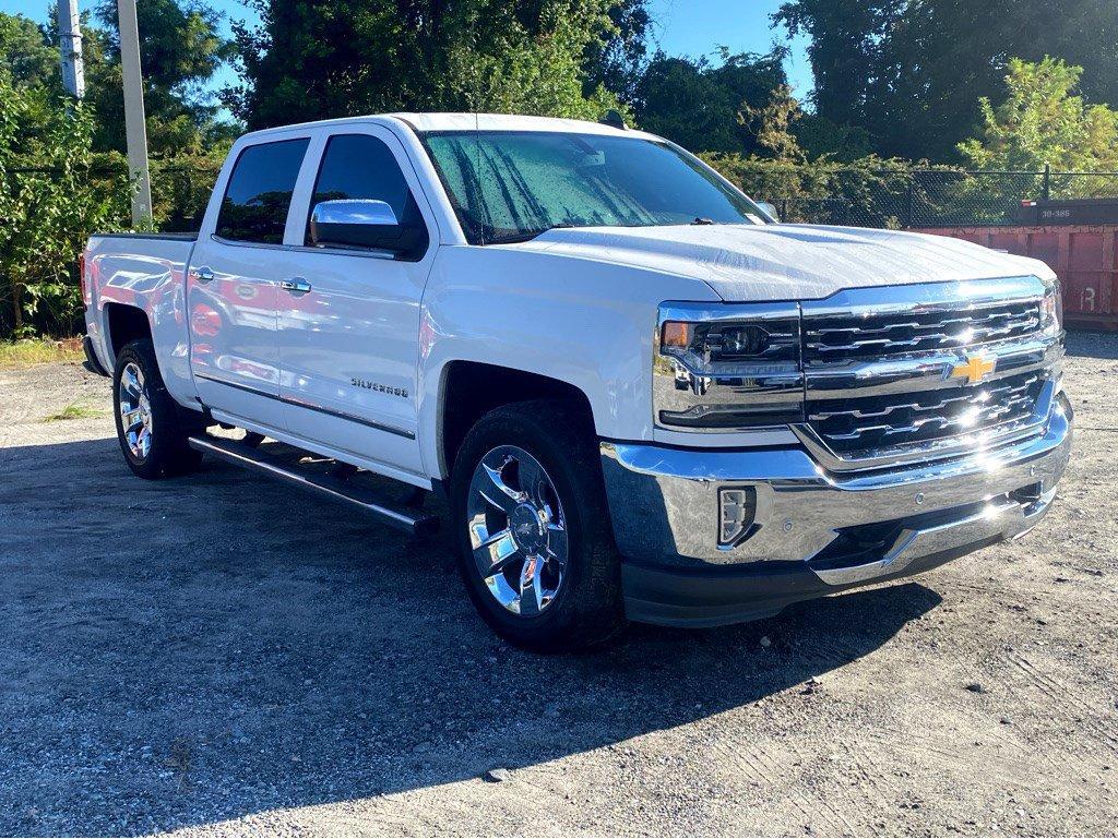 2017 Chevrolet Silverado 1500 Vehicle Photo in SAVANNAH, GA 31406-4513