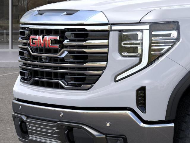 2025 GMC Sierra 1500 Vehicle Photo in LEOMINSTER, MA 01453-2952