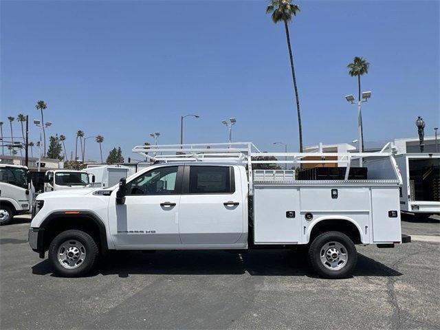 2024 GMC Sierra 2500 HD Vehicle Photo in PASADENA, CA 91107-3803