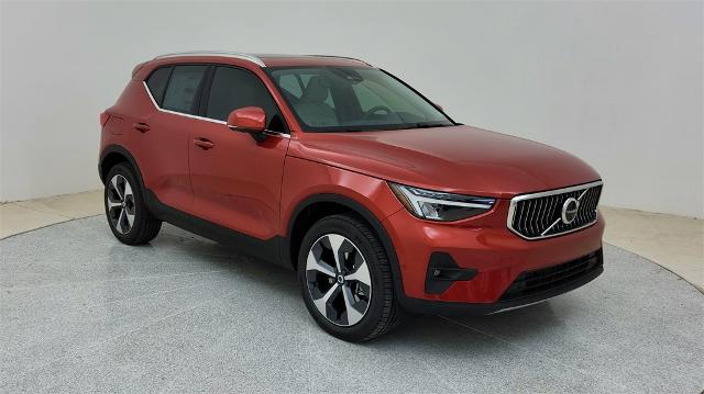 2024 Volvo XC40 Vehicle Photo in Grapevine, TX 76051