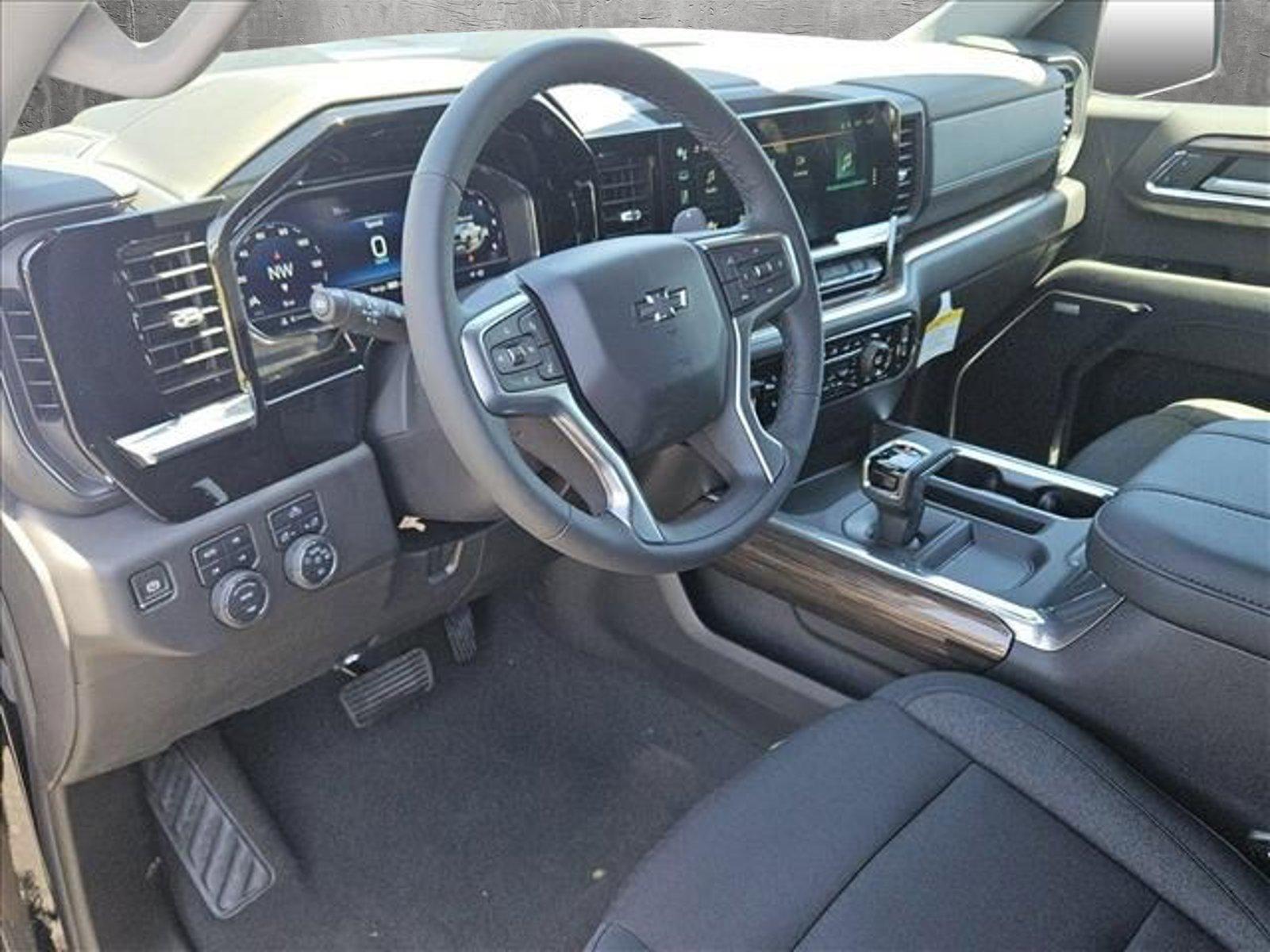 2024 Chevrolet Silverado 1500 Vehicle Photo in MESA, AZ 85206-4395