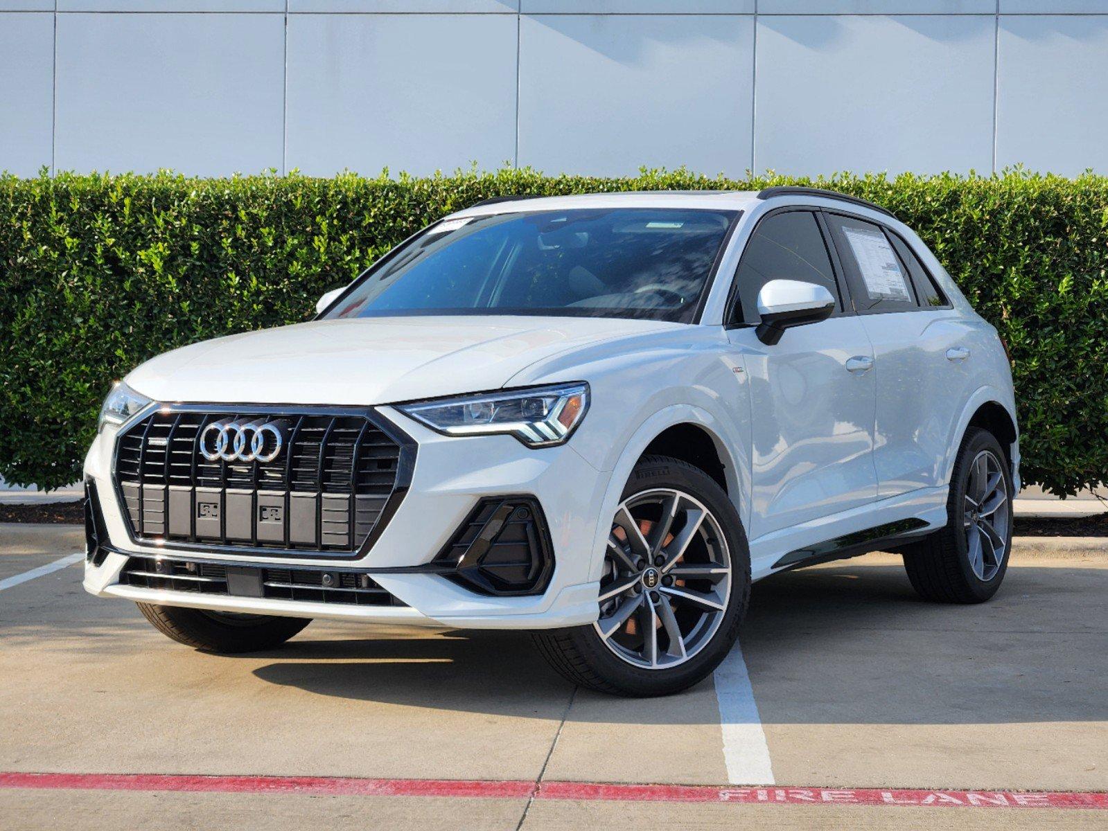 2024 Audi Q3 Vehicle Photo in MCKINNEY, TX 75070