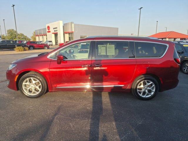 2019 Chrysler Pacifica Vehicle Photo in Cedar Rapids, IA 52402