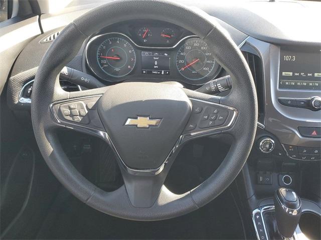 2017 Chevrolet Cruze Vehicle Photo in GRAND BLANC, MI 48439-8139