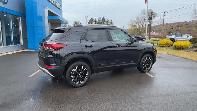 2021 Chevrolet Trailblazer Vehicle Photo in BOSTON, NY 14025-9684