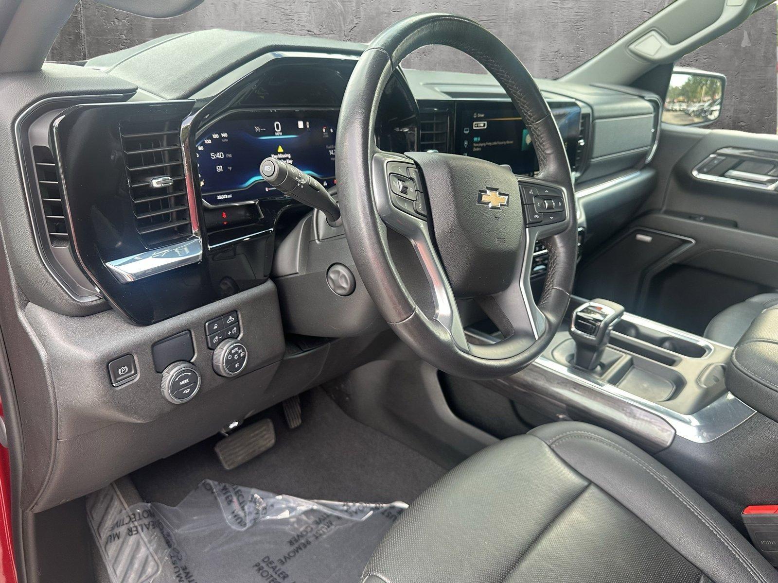 2023 Chevrolet Silverado 1500 Vehicle Photo in PEMBROKE PINES, FL 33024-6534